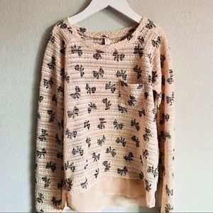 Shell pink sweater with bow detail 10-12